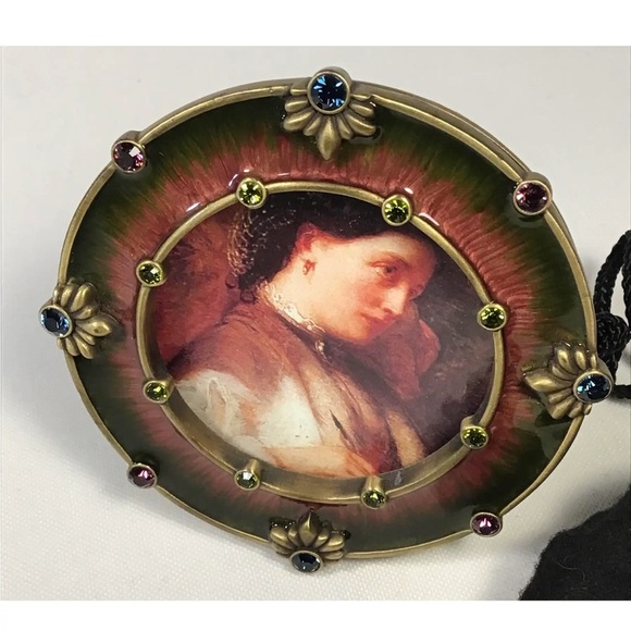 Jay Strongwater Picture Frame
VINTAGE
NEW NEVER USED OR DISPLAYED 
5027 - Picture 3 of 3